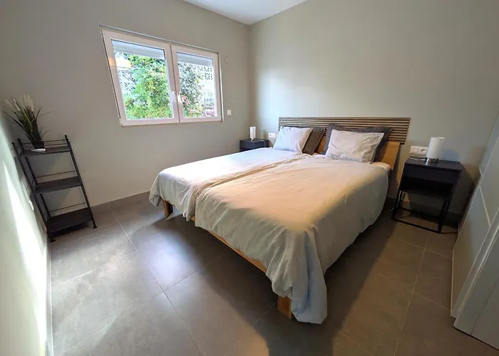 Casa Vreneli, Meerblick, 別荘 サウサル